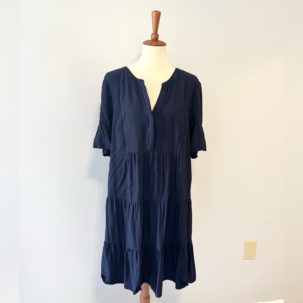 LOFT Navy Blue Tiered Button Down Midi Short Sleeve Dress